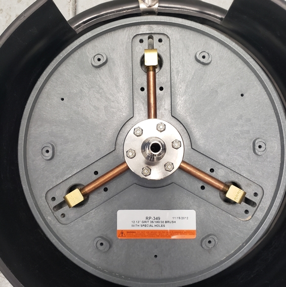 Rotovac 360i and Powrflite black max extractor as a bundle.. Orig price $7000 - Picture 8 of 12